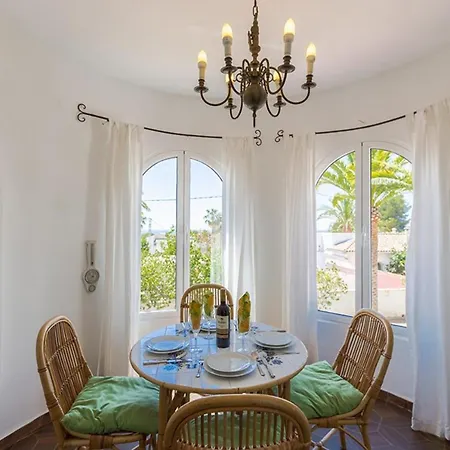 Guzman - Helga Villa Benissa